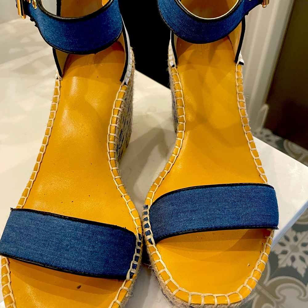 8M Cabi blue and white espadrilles (w/ heel)